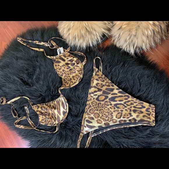 FASHION NOVA 2 PIECE BIKINI - Picture 1 of 7